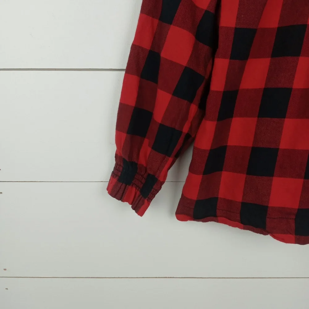 Baby Gap girls size 5T buffalo check smock sleeve ruffle blouse red and black